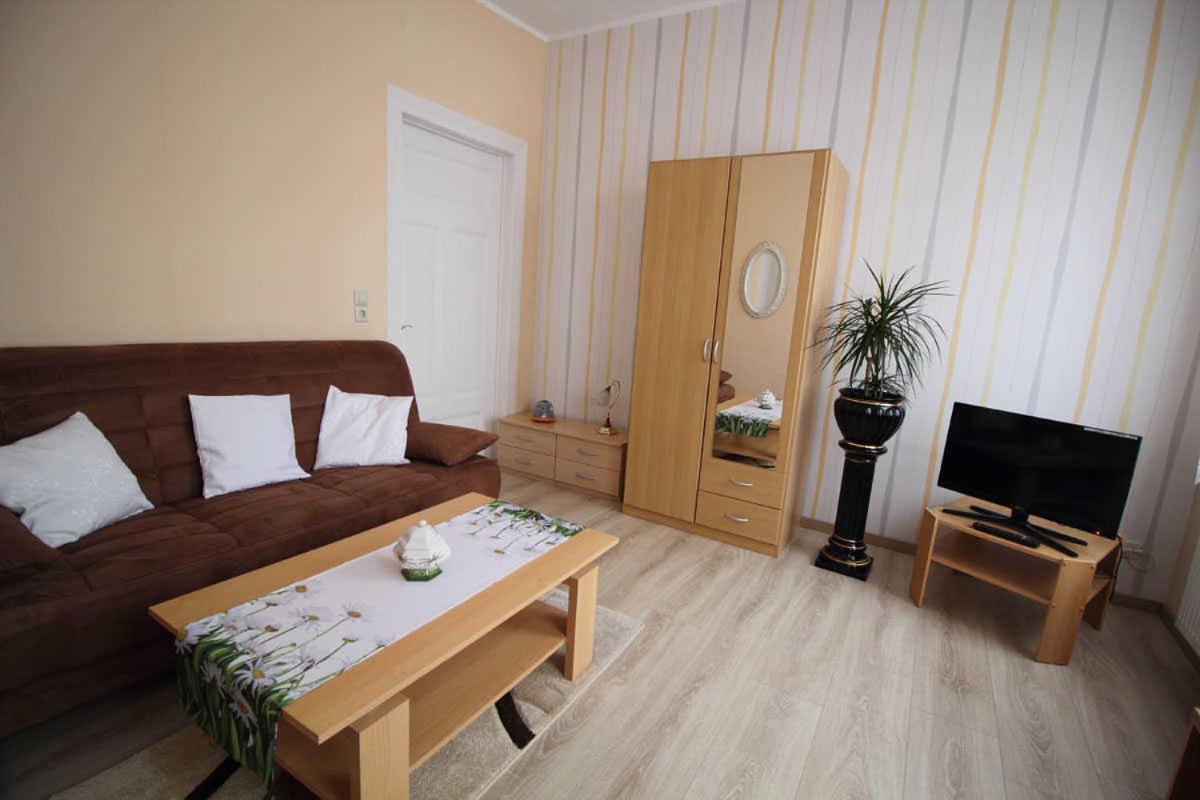 Ferienwohnung Thurk Sassnitz Exterior foto